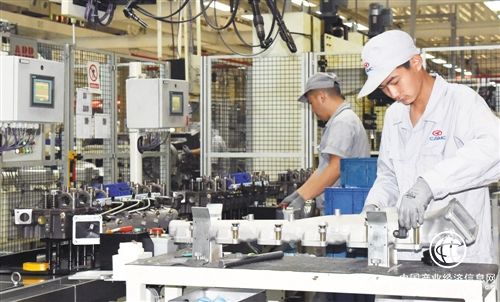 上半年工业经济：生产稳定增长 效益持续改善