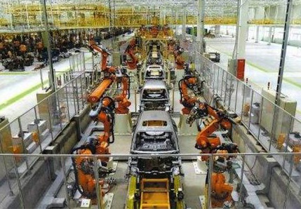 更智能 更国际 更规范  新能源汽车产业迈入发展新阶段