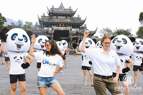 海外白领成中国入境游“潜力股”