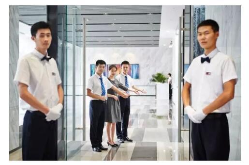 国内多地小区物业费下调或打折 受哪些因素推动？