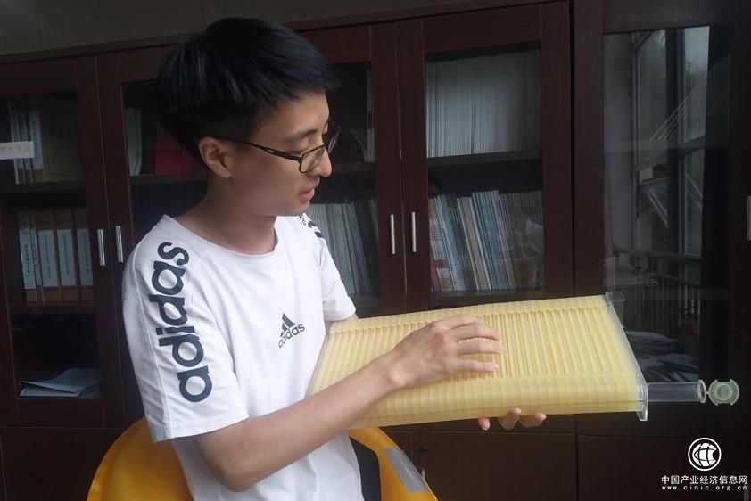 从自制玩具到手握多项国家专利 90后成“科研达人”