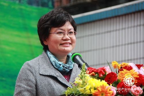 以更大的决心和力度发展高质量教育