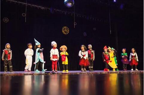 沉浸式戏剧，突破观演的边界