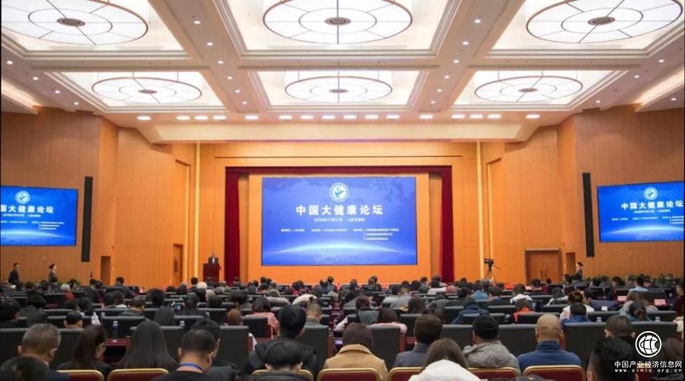     关注中老年口腔健康，助力健康养老