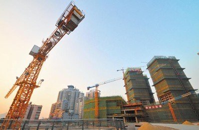 固定资产投资平稳增长 政策组合效果持续显现