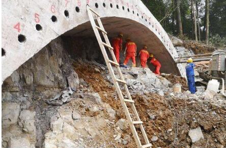渝湘高铁重庆段全面开工建设 预计2025年6月开通运营
