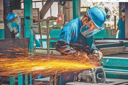 2024年经济运行总体平稳 经济社会发展主要目标任务顺利完成