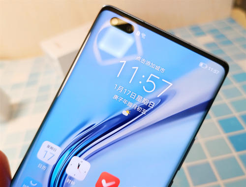 时隔半年首发新机 荣耀还能起飞吗?