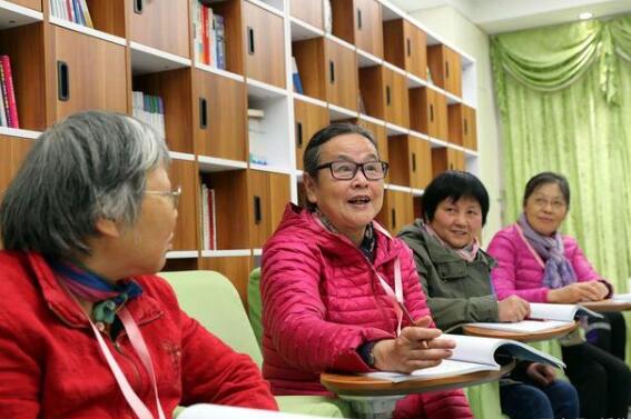 五部门：增强基层老龄工作力量 发挥老年人作用