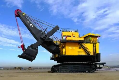 “大块头”有“大智慧” 感受工业重器的“智造”力量