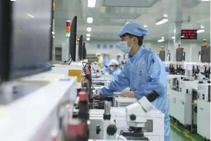 广东向制造业小微企业发放社保缴费补贴