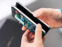 2023年全年中国折叠屏手机市场出货量约700.7万台，同比增长114.5%