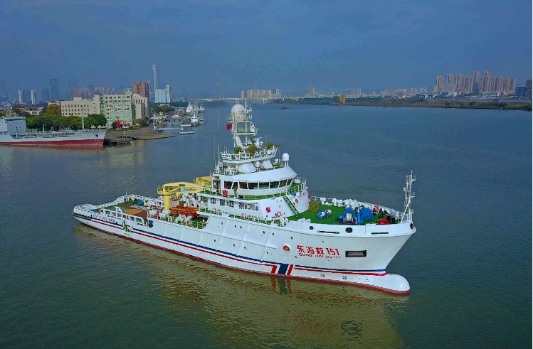 我国近海智能消防拖船无人化关键技术研究取得重大突破