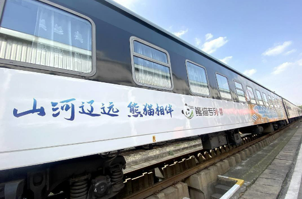 覆盖大江南北！前11月开行旅游列车1737列
