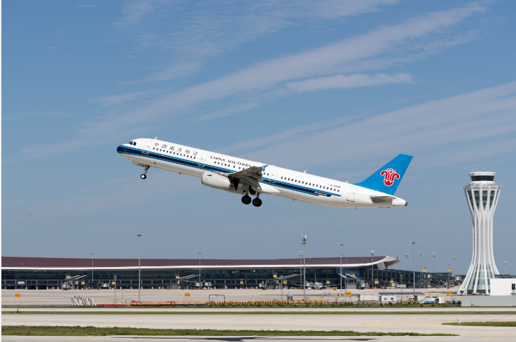 南航集团2024年完成安全运输飞行314.5万小时
