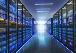 CSP、OEM需求强劲，2024年全球AI服务器出货量同比增长46%