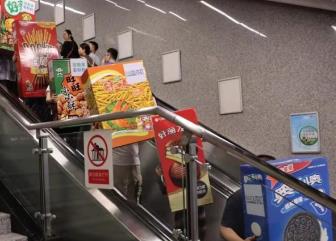 “卷”创意、“卷”渠道 企业“开卷”加速零食创新升级