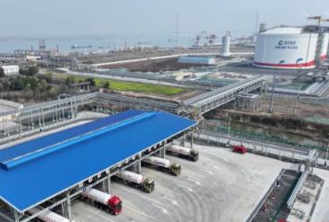 国内首座内河LNG接收站投运