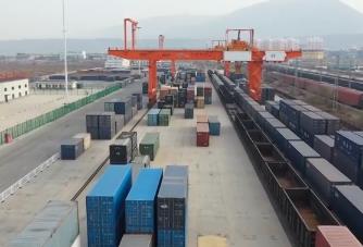 装备产业链上下游企业能力强、产品优 助力中国外贸向“新”而行