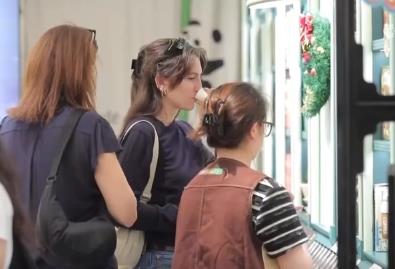 免签“朋友圈”持续扩容 “即买即退”为“China Travel”增添消费“磁吸力”