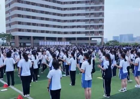 智慧化手段为高考保驾护航 暖心关爱为考生提供细致服务