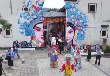 产业兴、文旅热，添活力！多业态融合点亮广袤乡村多元消费新潜力