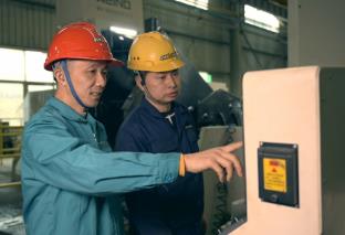 从车间到大学 福建助产业工人求学圆梦