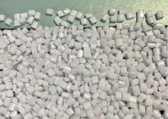 聚酯：供需错配 减产解压