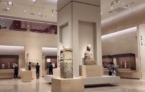 上海：电影节里的文化产业新发展