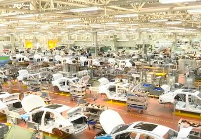 产销量双突破！上半年汽车工业“成绩单”惊艳 下半年汽车消费有望继续增长