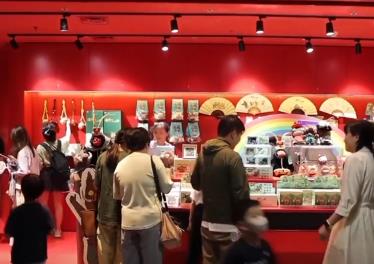 科技助力重现热血激荡历史 暑期电影市场佳作频出引发观影热潮