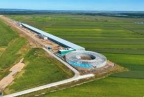 黑龙江黑河市爱辉区：亚洲首座“超级大冰箱”试车场开机