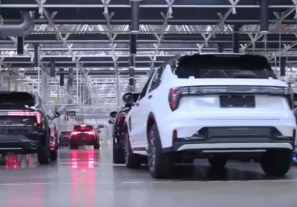 “中坚力量”，增长强劲！中国汽车产业从“学习者”变身“参与者”