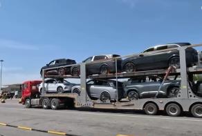 车轮滚滚掀起出口潮 霍尔果斯“硬核服务”助国产汽车跑全球