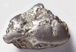 铂金属价格历史走势及影响因素分析