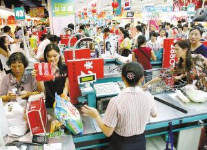 消费市场平稳增长 消费结构不断优化