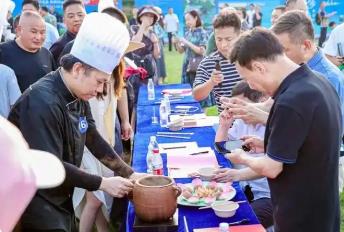 “中国莲藕之乡”武汉市蔡甸区举办莲藕烹饪技能大赛