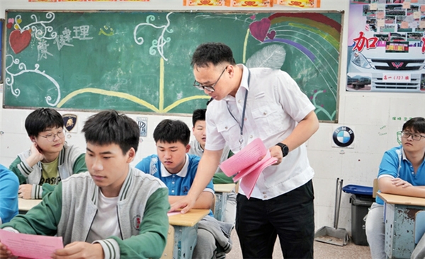  丽水景宁县烟草专卖局：绘制“三张图”构筑未成年人健康成长“生态圈” 