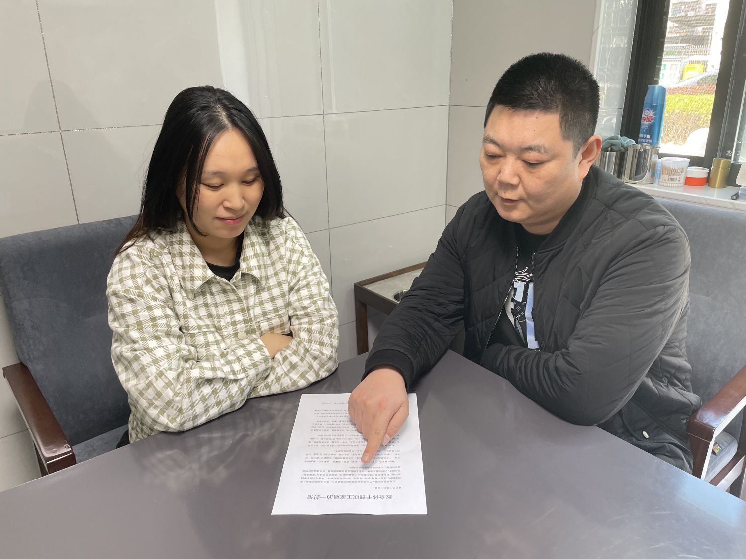 湖南岳阳县局：走新更走心 精准抓好警示教育